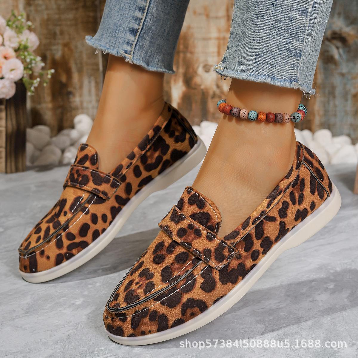 

Large size single shoes women s 2025 autumn new women s shoes flat casual shoes women s one-pedal small fragrant love 43 цветной печати леопарда