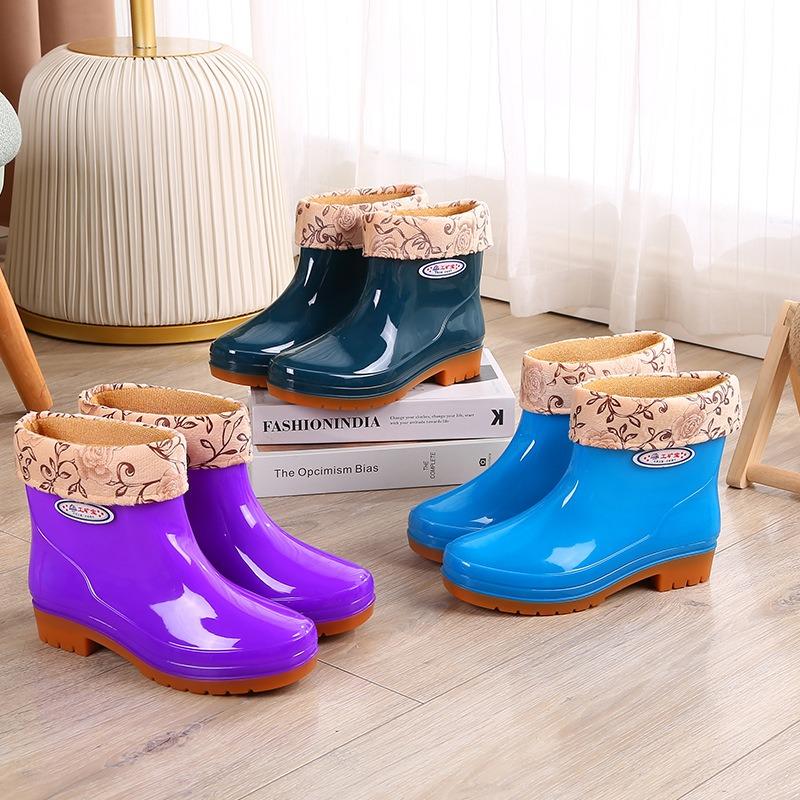 Fashion cotton water shoes adult rain shoes women's thickened rain boots rainy days fleece thermal rubber shoes overshoes non-slip