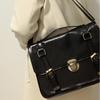 Vintage Weibliche Leder Umhängetasche Frauen Große Kapazität Schulter Umhängetaschen Student Schultaschen Mode Pendler Rucksäcke