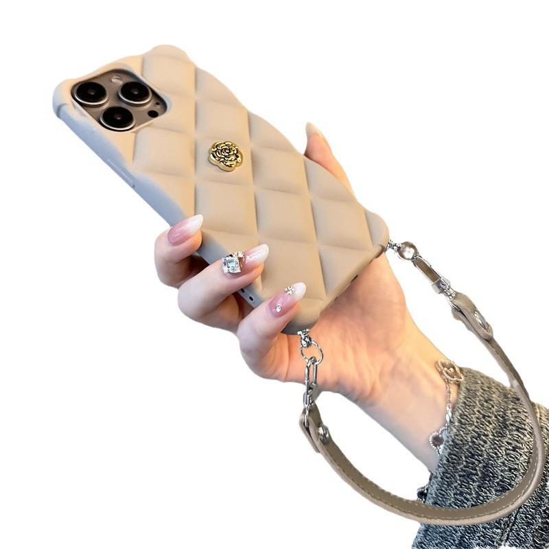 Autumn and Winter Retro Diamond Applicable Apple 15PM Mobile Phone Case Iphone14promax New 13 Portable Strap 16 Shell