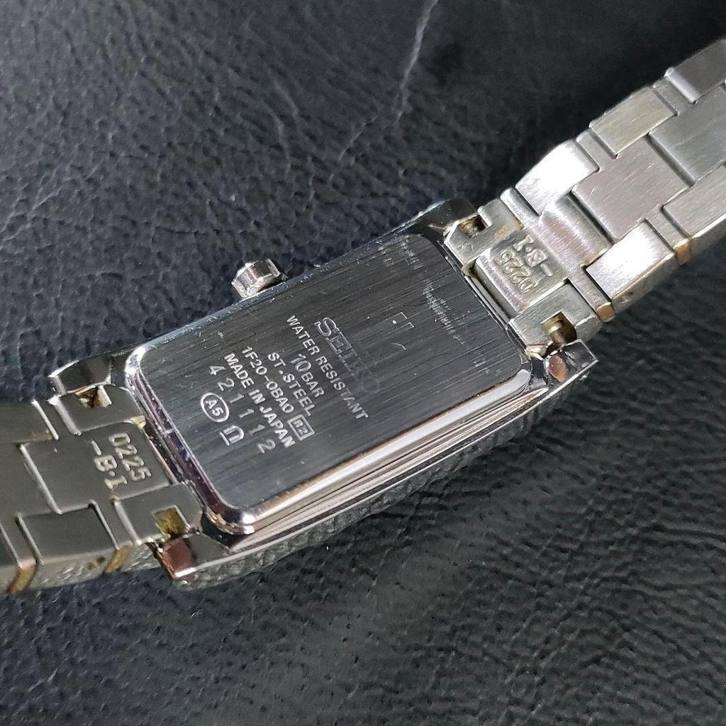 [USED] SEIKO Lucia 1F20 Silver Diamond Bezel Quartz