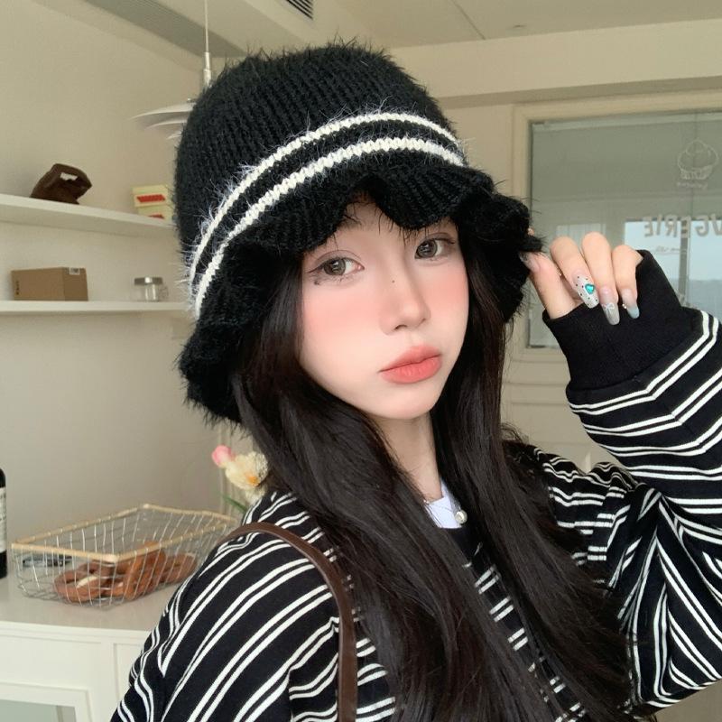 Japanese Autumn and Winter Hats for Women with Velvet Rabbit Fur Warm Hat Versatile Windproof Ear Protection Knitted Hat Lace Wool Hat