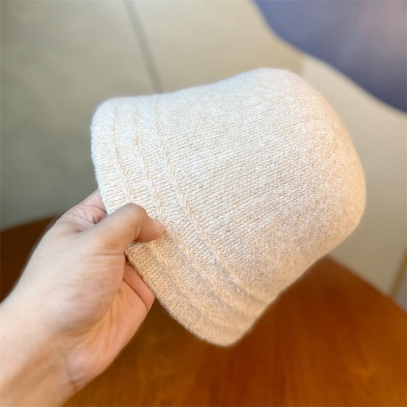 Cozy Wool Bucket Hat with Beige Trim - Lightweight, Cold-Resistant, for Autumn and Winter, Perfect for Casual or Formal Occasions, Winter Headwear