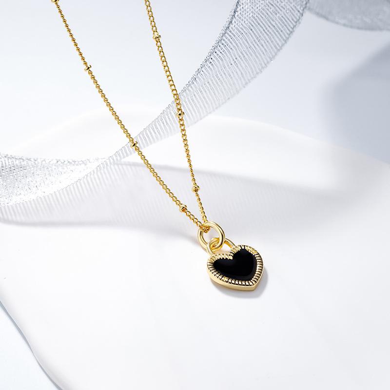Ladies Fashion Love Heart Pendant Necklace Jewelry