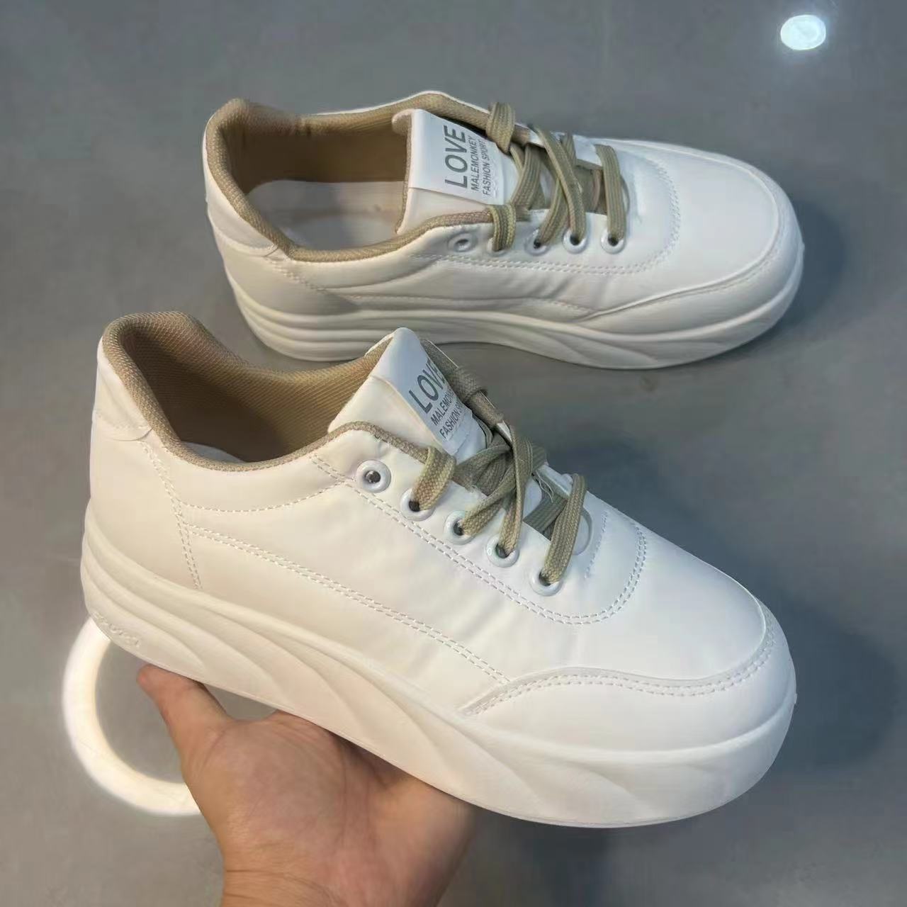 Leather thick-soled heightening bread women s spring new ultra-light soft-soled casual sports shoes 36