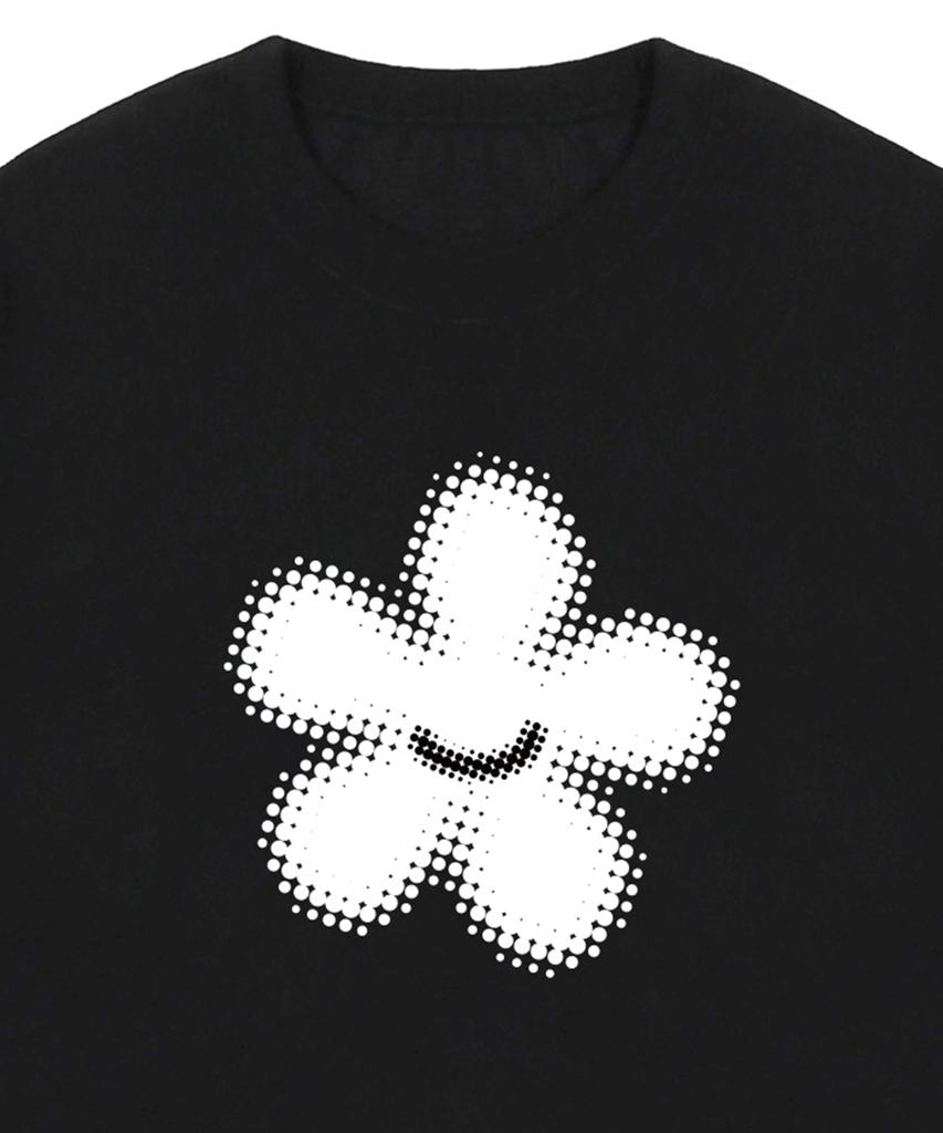 GRAVER [Unisex] Silhouette Flower Smile Short Sleeve T-Shirt_Black