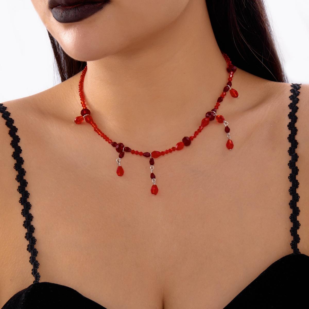 

Vintage Halloween Necklace Minimalist Red Crystal Bead Blood Drop Fringe Pendant Gothic Jewelry For Women Men Elegant Party Gift