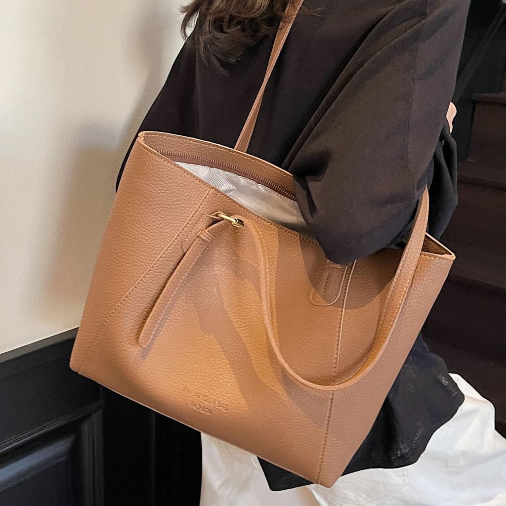 High value simple big bag women's new retro versatile fashion shoulder bag large capacity commuter tote bag