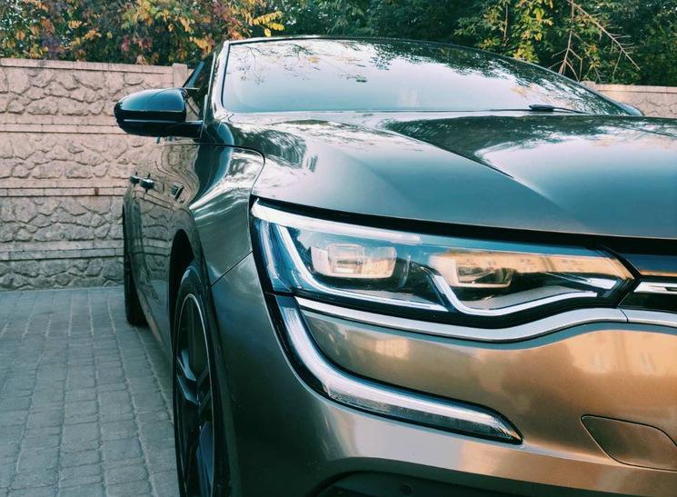 

Накладки на дзеркала BMW-style (2 шт) для Renault Talisman