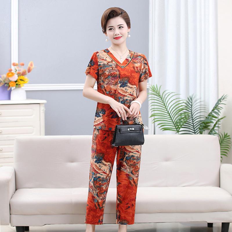Set de vară răcoros cu mânecă scurtă din două piese pentru femei de vârstă mijlocie și în vârstă - Top și pantaloni cu imprimeu la modă de mamă