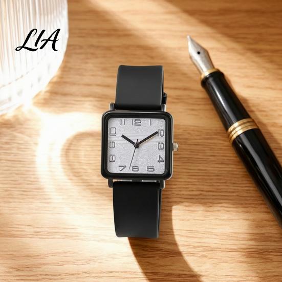 Women Casual Watch Square Dial Quartz for Women, Lady Wrist with Silicone Strap, Accurate Lightweight Wristwatch, Fashion Accessory