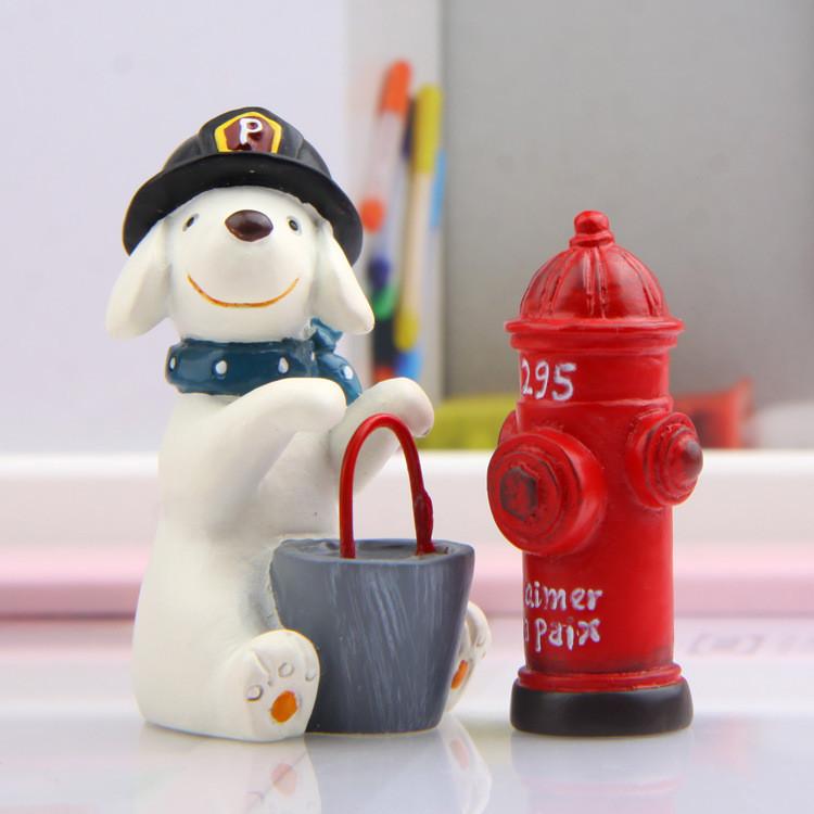 Resin Cartoon Dog Fire Hydrant Garden Statue With Creative Design For Gift And Business Promotions