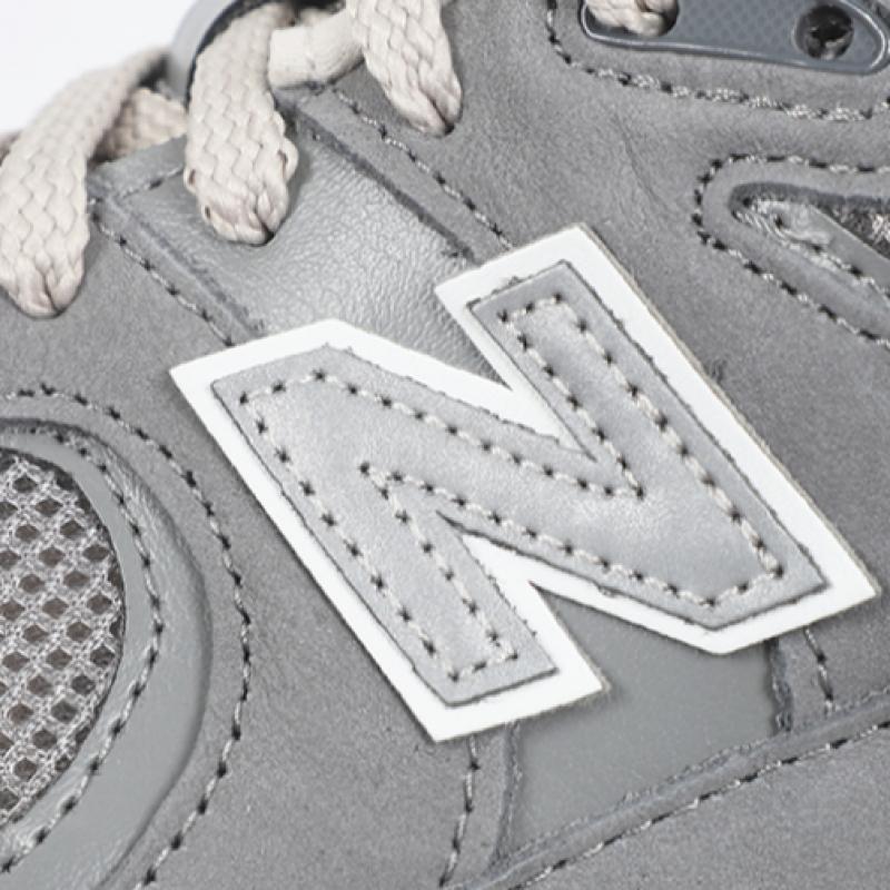 New Balance 2002r Premium Vintage Grey