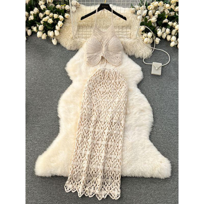 Bohemia Vacation Style Halter Spaghetti Straps Vest Sexy All-Matching Retro Crocheted Cut Out Skirt Two-piece Set Tide