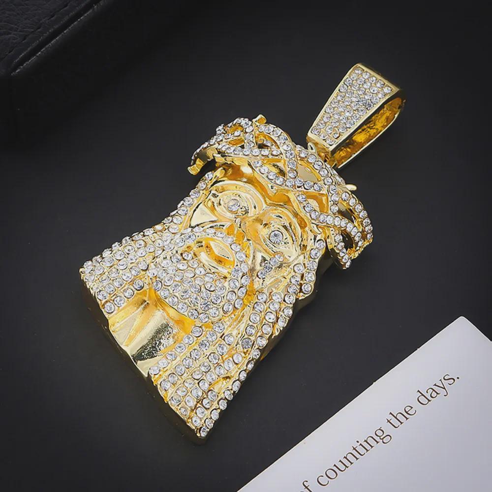 European & American Hip-Hop Retro Necklace: Men's Portrait Pendant with Rhinestones.