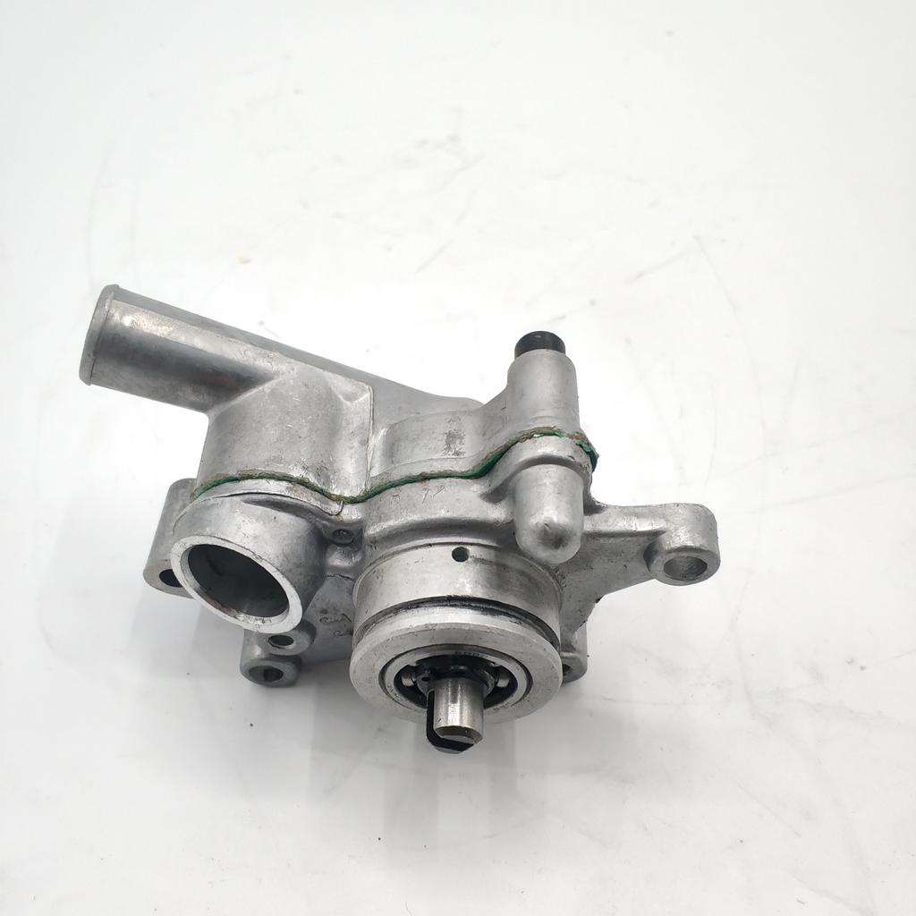 WATER PUMP ASSY FOR 250 260 300 cc Linhai Buyang D300 G300 Yamaha Scooter Water Cooled Engine Moped VOG260 ATV UTV Parts