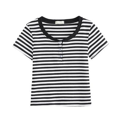 Üst Kıyafetler – T-shirtler