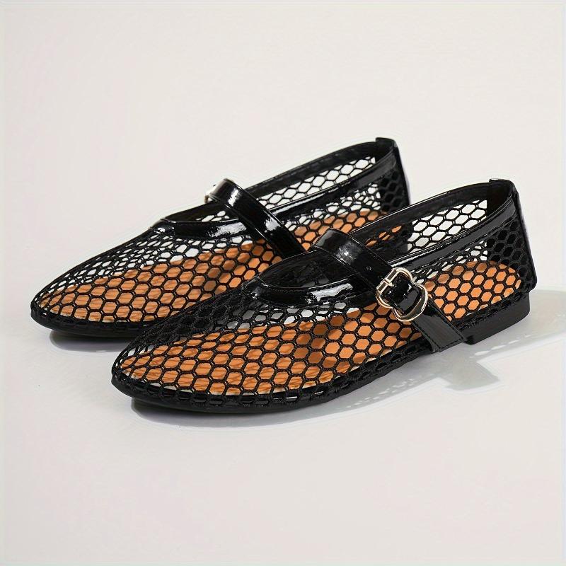 

Туфли на плоской подошве Весна Новые Круглый носок Мелкий вырез Сетчатая ткань Дышащие Металлическая пряжка Линия с Мягкой подошвой Нескользящие Одинарные туфли 42 чёрный