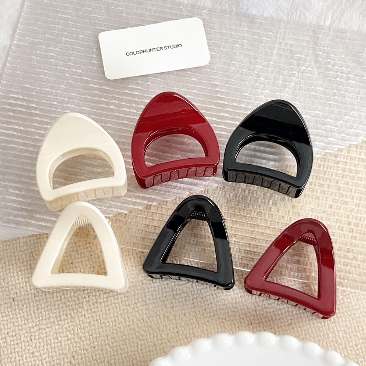 

Advanced Triangle Hair Claw Clip for Thick Hair - Stylish Half Updo Bun Accessories for Women