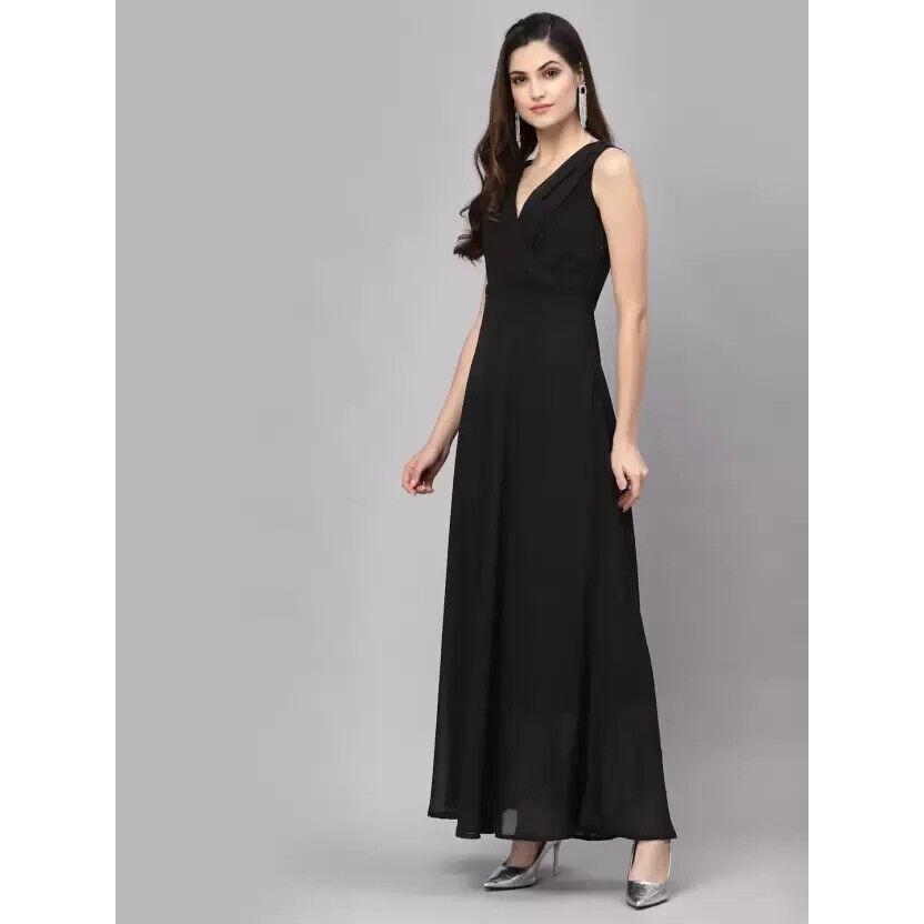 Women Fit and Flare Black Dress Party Western Wear Sleeveless V-neck Long Dress VIF-3122
