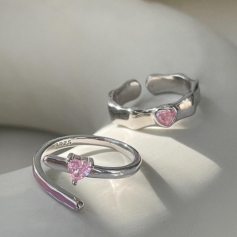 Eyecatching Heart Copper Design Ring For Women Adjustable For Comfort And Style