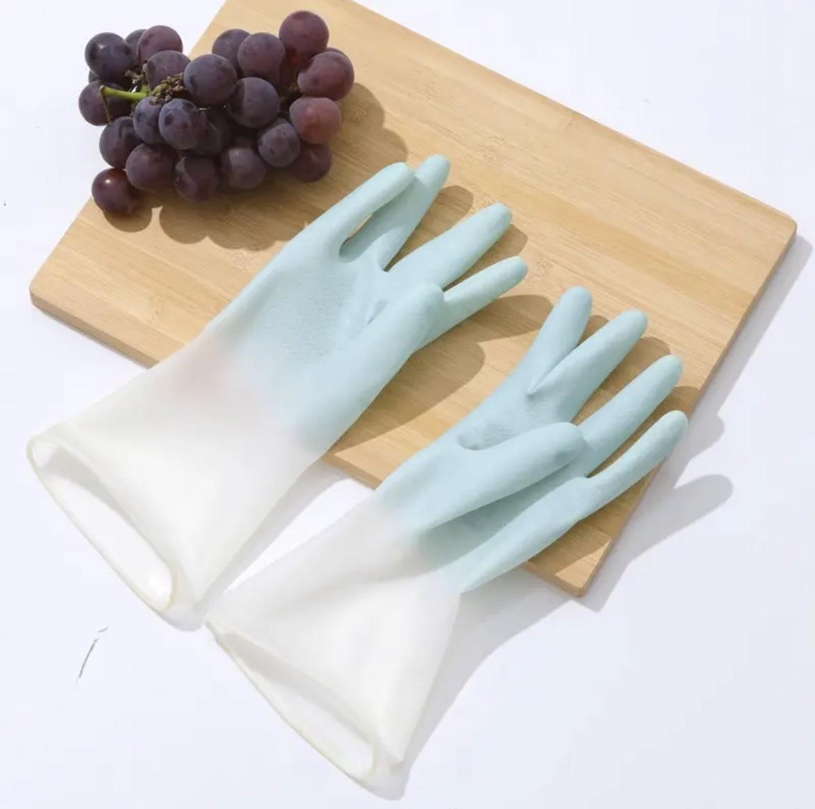 

Durable Non-Slip Rubber Dishwashing Gloves for Kitchen, Laundry, and Household Chores Small