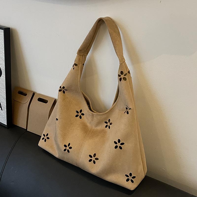 Suede leopard print bag women's large capacity 2025 new autumn and winter leisure single shoulder underarm work commuter tote bag