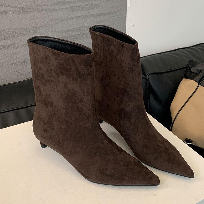 

Модная дизайнерская обувь Слипоны Женские Современные Короткие Ботильоны Модная Обувь Заостренный Носок Флок Женские Ботильоны Обувь На Низком Каблуке 35