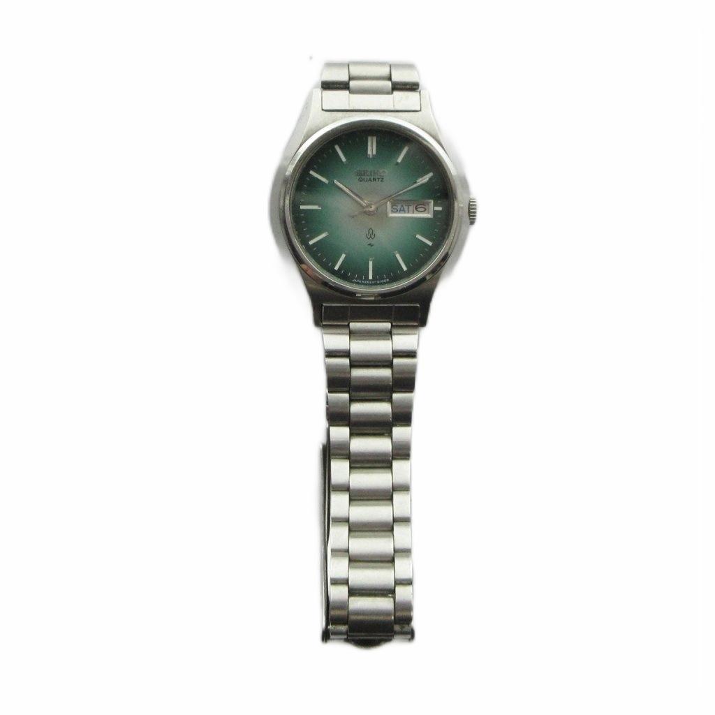 Seiko SEIKO with Silver Color Ladies 2623-0100 Wristwatch, Quartz, Calendar, Logo, GY18 /MQ,