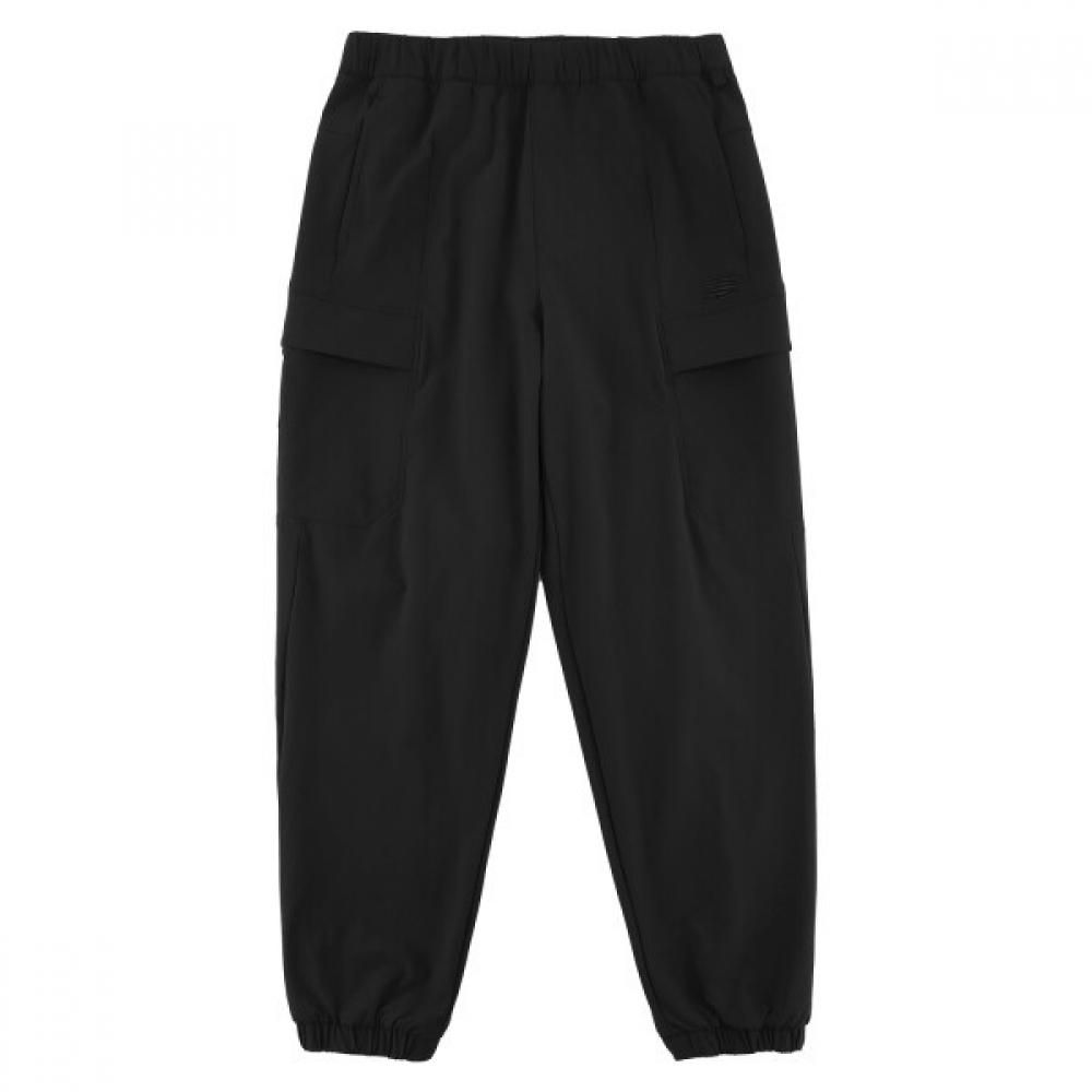 New Balance Uni Essential Stretch Cargo Jogger Pants 19