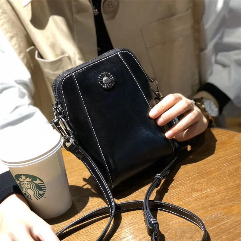 

Small bag women s new oil wax cowhide leather women s bag mobile phone bag fashion shoulder messenger bag women s чёрный