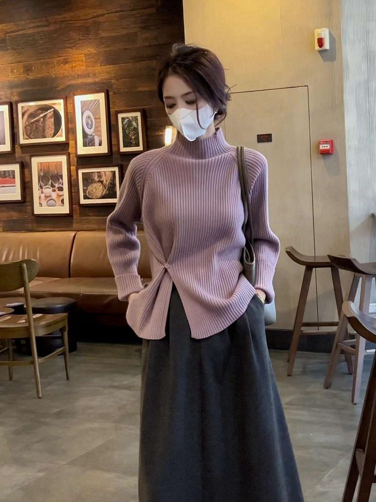 Women's Purple Ribbed Knit Semi-High Neck Sweater with Hem Side Slit - Slimming Spring/Summer Fashion Top