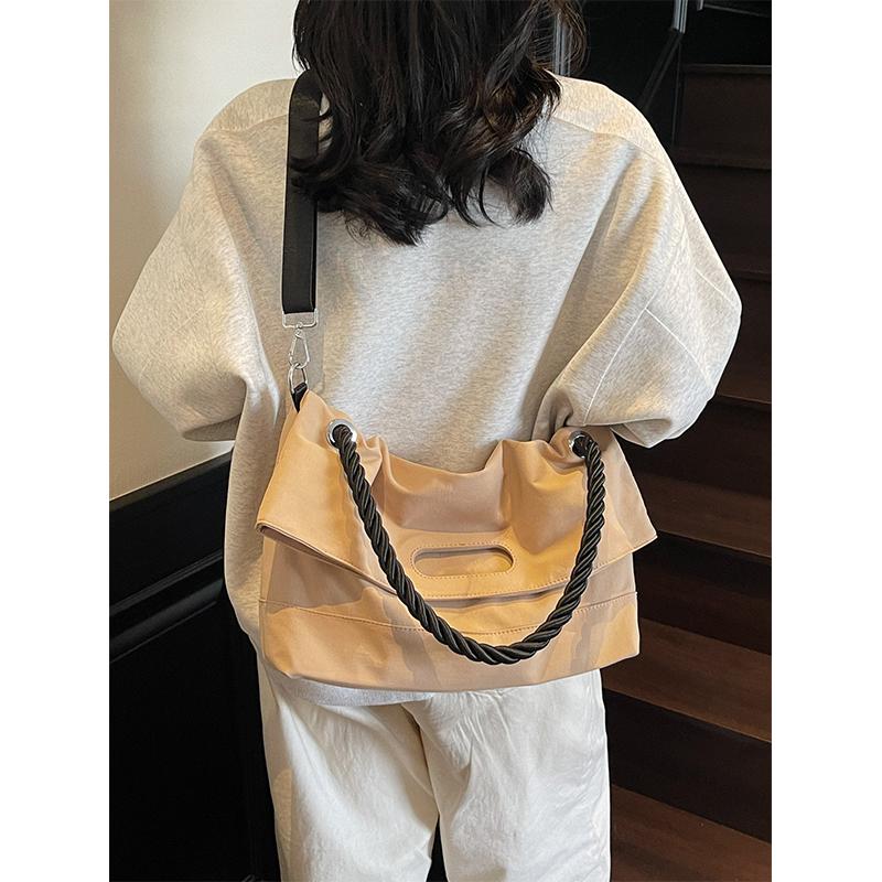 2026 New Recommended Simple and Fashiable Dual-purpose Backpack Commuting All-match Solid Color Handbag Messenger Bag