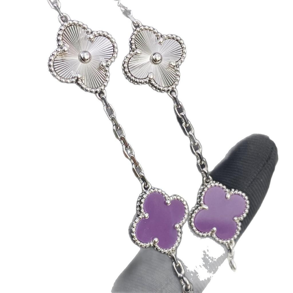 V Gold Vierblättriges Kleeblatt Fünf-Blüten-Armband Violett Laser-plattiert 18 Karat Gold Seiko Leichter Luxus