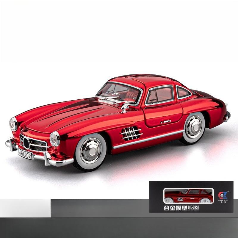Car To 1:24 Large 300SL Classic Car Electroplating Version Simulation Alloy Car Model Ornament