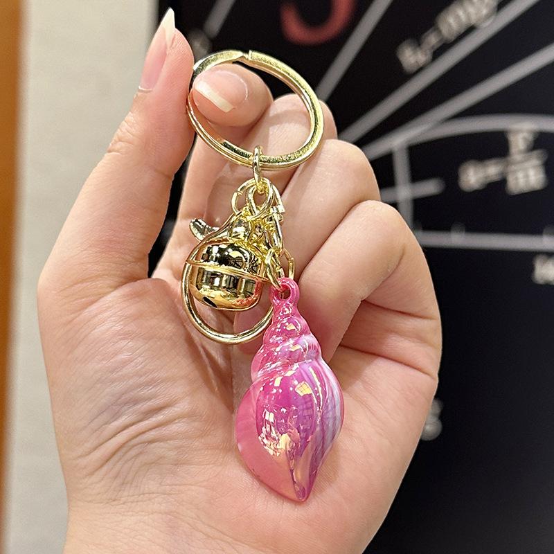 Colorful Acrylic Seashell Keychain Pendant - Cute and Exquisite for Girls' Bags & Car Pendants
