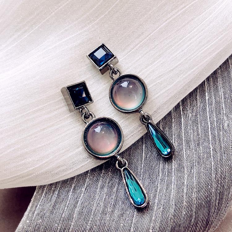 New High-end Atmosphere Decoration Shine Fashion Women Temperament Personality Exaggerated Earring Wedding Jewelry Birthday Gift