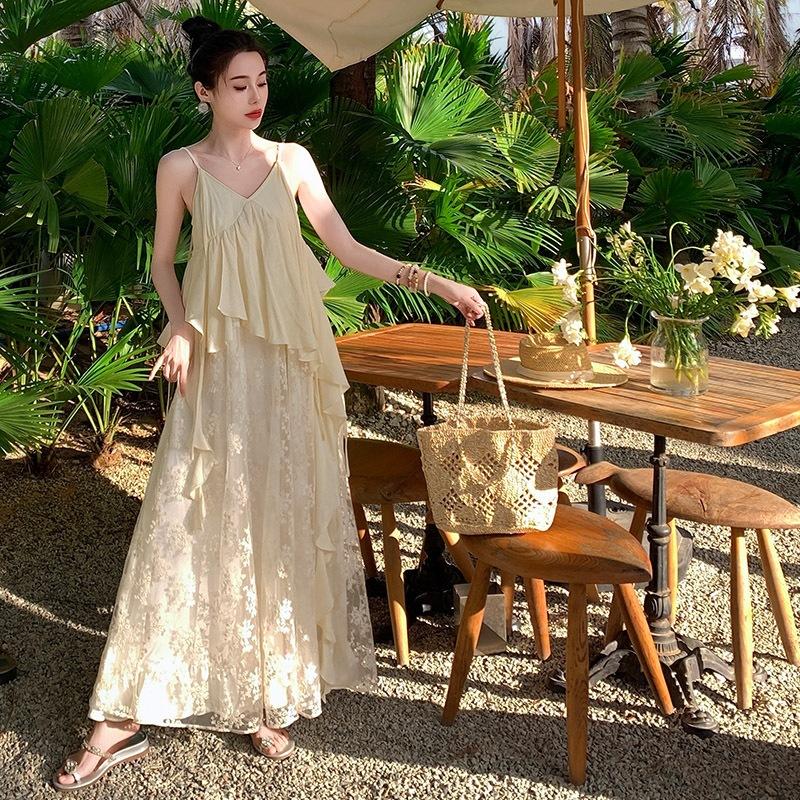 Romantic Heavy Industry Embroidery Suspender Long Dress V-neck Lace Splicing Fairy Skirt Apricot Other Literary and Retro