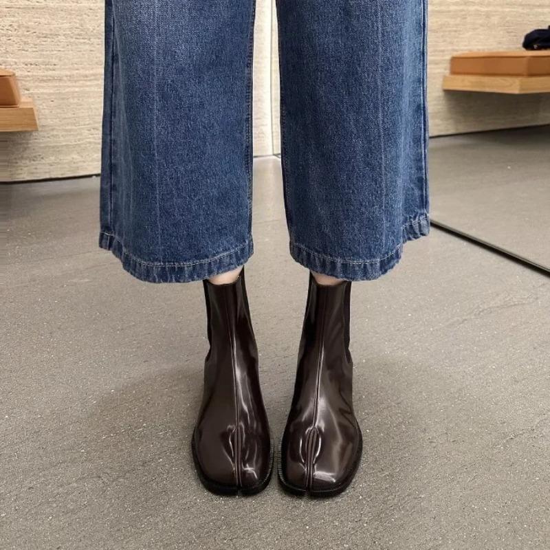 British Style Chelsea Boots Women's Short Boots Medium Tube Elastic Personality Design Horse Hoof Shoes Leather Shoes