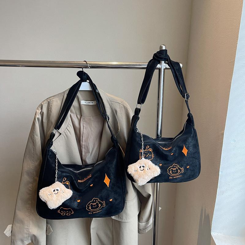 2025 New Cute Foreign Style Niche Design Fashion Leisure Simple Commuting Texture Foreign Style Shoulder Tote Bag