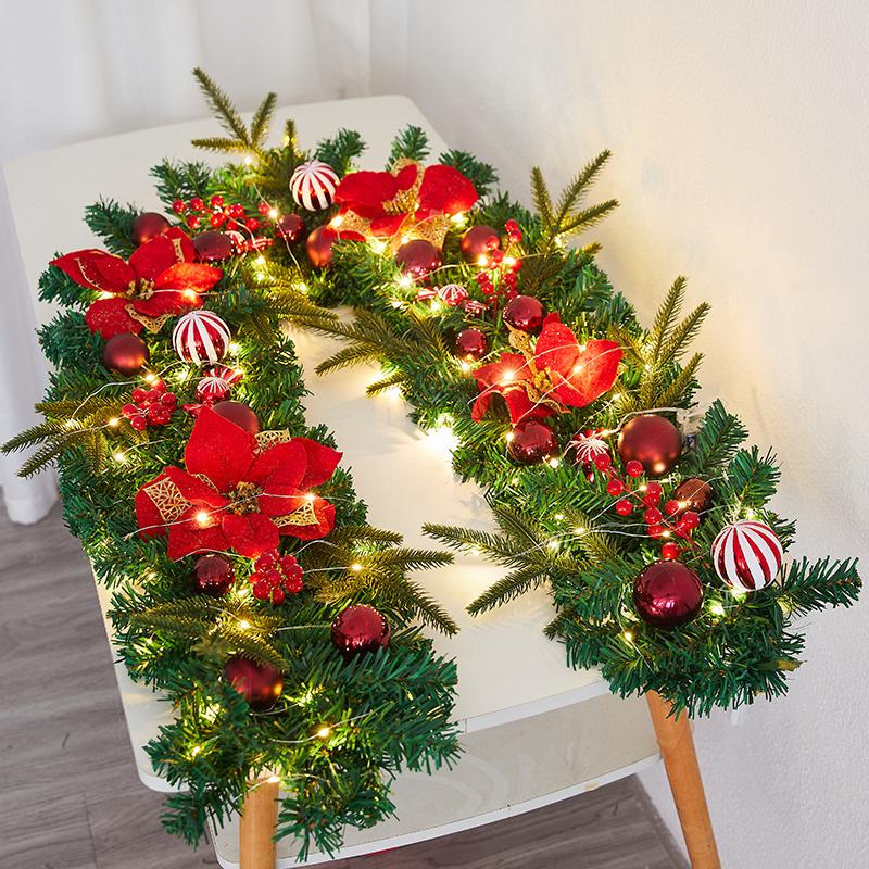 Champagner Gold Weihnachtsdekorationen: Baumkranz, Rattan-Geweih, Wand- & Türdekoration für Hotels & Einkaufszentren