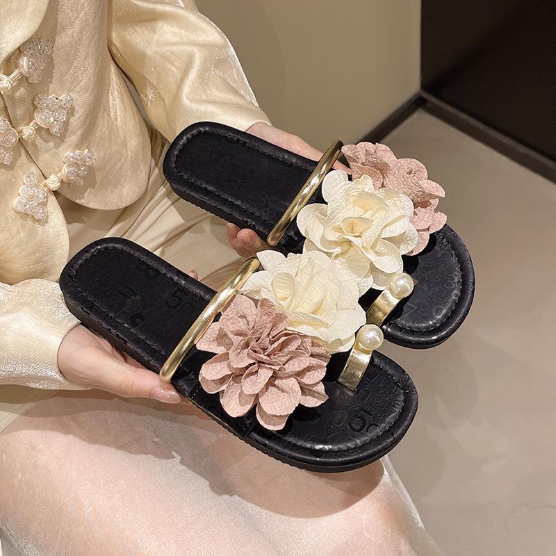 2025 summer new open-toed flower casual beach women's cool slippers low-heeled flat bottom women's high-end sense