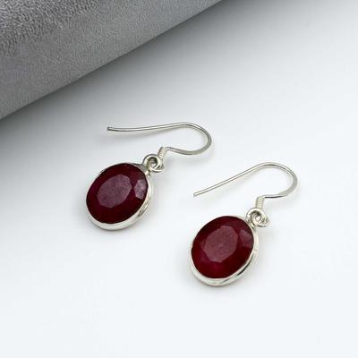 Brinco de pedra preciosa de rubi tingido, prata esterlina 925, presente de aniversário, brinco de prata, brinco feminino, brinco pendurado, brinco feito à mão