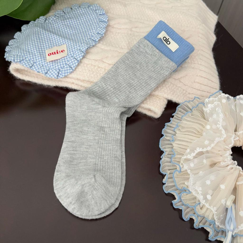 Ladies Autumn Winter Thick Warm Bow-dotted Wool Mid Tube Socks