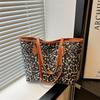 Vintage Fashion Leopard Print Tote Bag Stylish And Trendy Design For Fall 2024