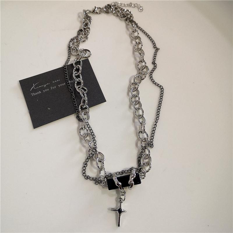 Punk Rock Black Heart Cross Pendant Chain Necklace For Men Women Cool Hip Hop Street Vintage 90s Y2K Grunge Goth Accessories