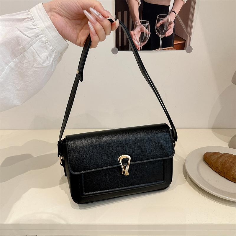 Retro New Light Luxury Commuter Underarm Bag Niche Lock Handbag Fashion Trend One Shoulder Crossbody