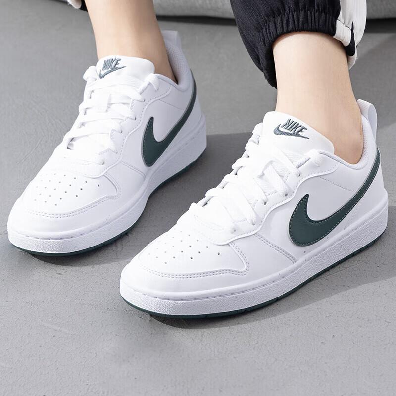 Nike Court Borough Slip Resistant Abrasion Resistant Low top Kids' Skateboarding Shoes White Green Sneakers DV5456-122