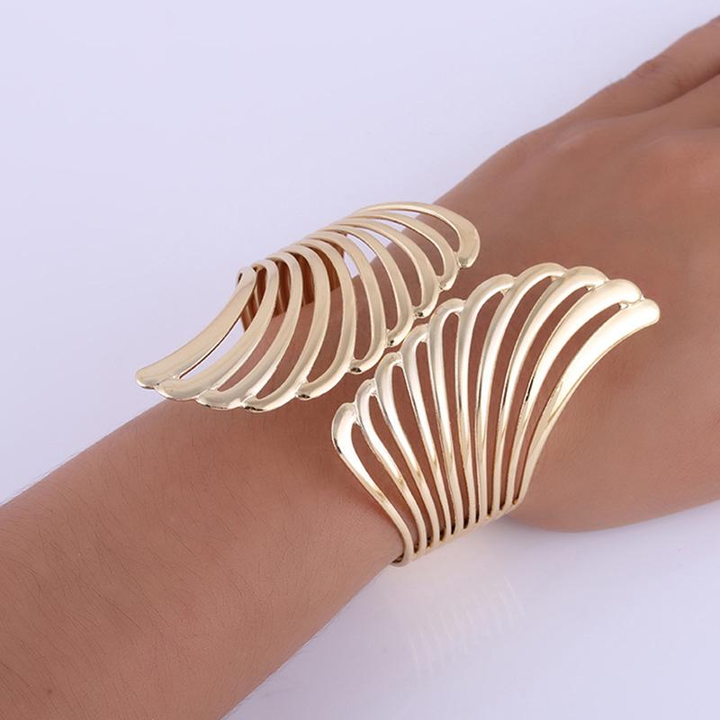 Cureaua clemă pentru perdea Perforare gratuită metal suprafață ușoară aripi model cataramă auriu