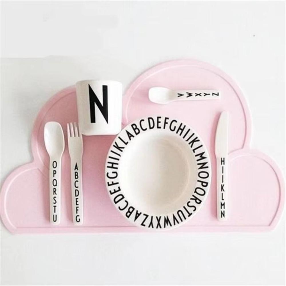 Cloud Shape Children Place Mat Waterproof Easy Cleaning Kids Plate Mat Non-Slip Heat Insulation Silicone Plates Pad